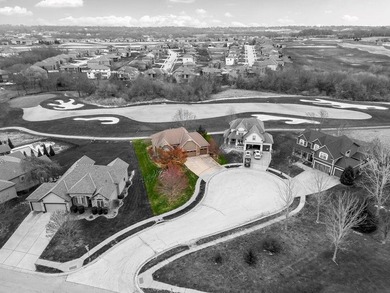 *** NEW ROOF INCLUDED *** This beautiful home is back on the - photo 39