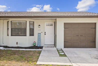 Move in ready, NEW ROOF, Motivated seller! This 3 bed, 2 bath, 1 - photo 3