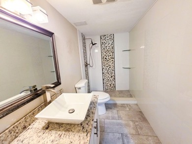Welcome to this thoughtfully designed three-bedroom - photo 14