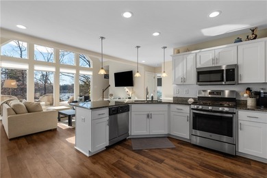 Lake Keowee Waterfront Living Evoking Constant Vacation SOLD - photo 22
