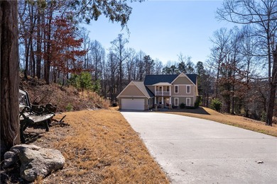 Lake Keowee Waterfront Living Evoking Constant Vacation SOLD - photo 39
