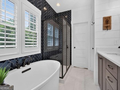 Welcome to this stunning, move-in ready lake house, a true - photo 41