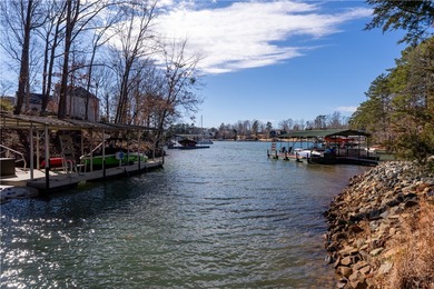 Lake Keowee Waterfront Living Evoking Constant Vacation SOLD - photo 41