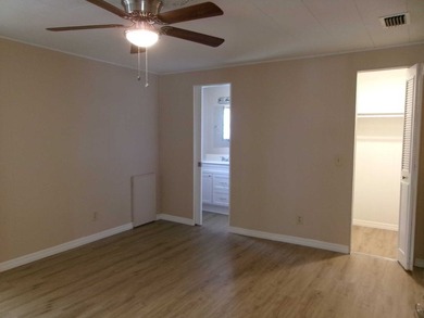 Nicely remodeled home with plenty of upgrades and beautifully - photo 10