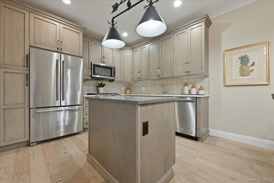 Welcome to this beautifully maintained Amherst Condo Suite - photo 11