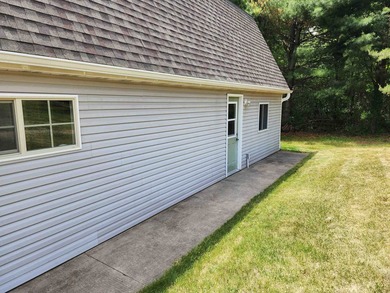 Located on a dead end with a boat ramp to beautiful emerald - photo 14