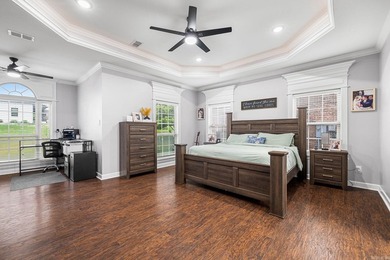 Experience elevated golf course living in this beautiful 3 - photo 16
