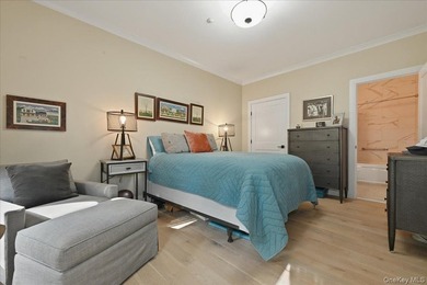 Welcome to this beautifully maintained Amherst Condo Suite - photo 18
