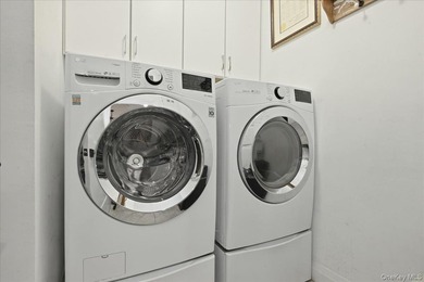 Welcome to this beautifully maintained Amherst Condo Suite - photo 20