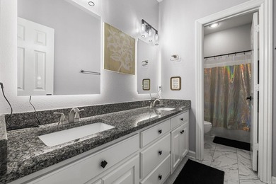 Experience elevated golf course living in this beautiful 3 - photo 26
