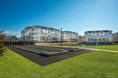 Welcome to this beautifully maintained Amherst Condo Suite - photo 28