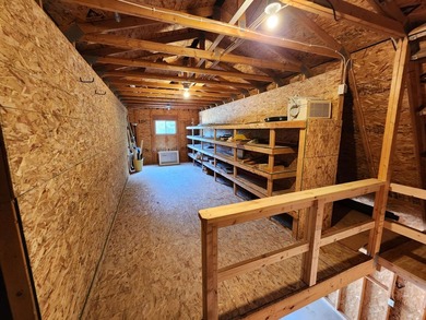Located on a dead end with a boat ramp to beautiful emerald - photo 32