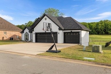 Experience elevated golf course living in this beautiful 3 - photo 47