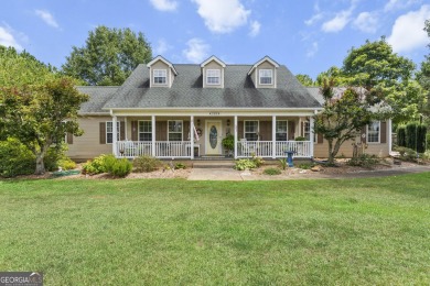 Lake Home For Sale in Hartwell, Georgia