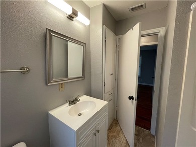 Charming and centrally located, 4426 Wesley Dr offers a - photo 13