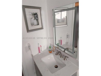 Beautiful home in Plantation (Country Club Estates), directly - photo 15