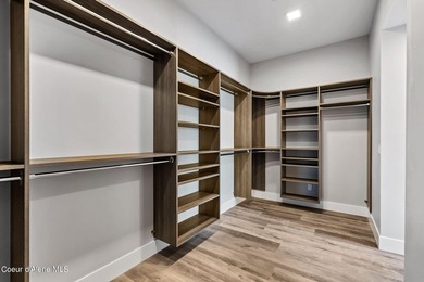 Welcome to Seasons at Sandpoint's newest addition: Building 8 - photo 16