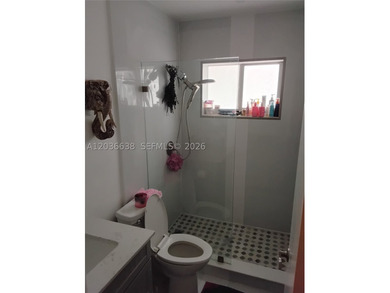 Beautiful home in Plantation (Country Club Estates), directly - photo 16