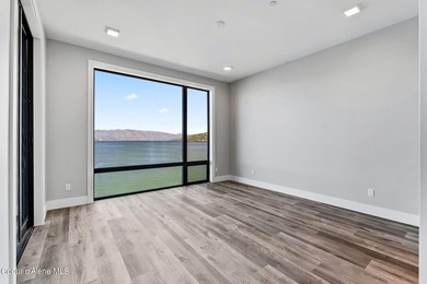 Welcome to Seasons at Sandpoint's newest addition: Building 8 - photo 17