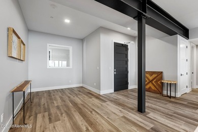 Welcome to Seasons at Sandpoint's newest addition: Building 8 - photo 24