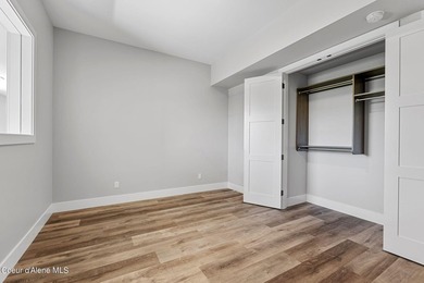 Welcome to Seasons at Sandpoint's newest addition: Building 8 - photo 26