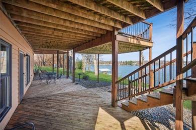 Welcome to Paradise on Sun Valley Lake in southern Iowa. This - photo 30