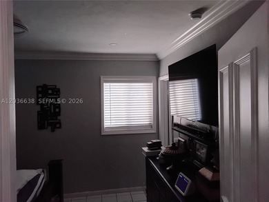 Beautiful home in Plantation (Country Club Estates), directly - photo 30