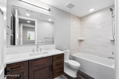 Welcome to Seasons at Sandpoint's newest addition: Building 8 - photo 31