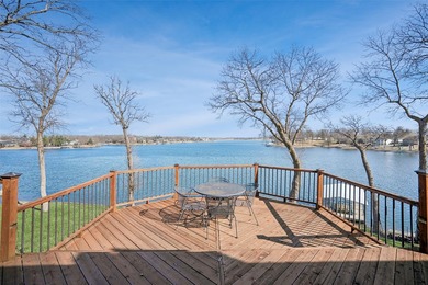 Welcome to Paradise on Sun Valley Lake in southern Iowa. This - photo 32