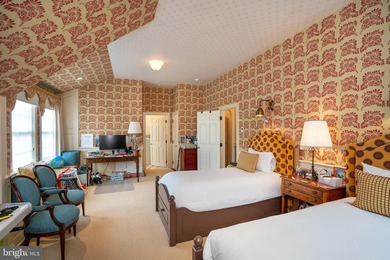 An incomparable equestrian estate unfolds across 9981 & 10215 - photo 46