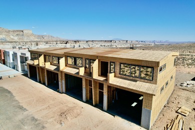 Lake Powell Townhome/Townhouse For Sale in Big Water Utah