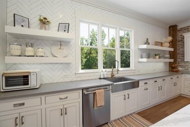 A Rare Estate Offering Luxury Living, Privacy & Timeless - photo 16