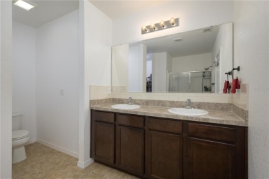 HUGE PRICE REDUCTION! POND-VIEW MOVE-IN READY HOME! Enjoy a - photo 18