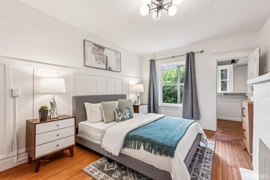 Classic, stylish, and updated. Welcome to this beautiful - photo 19