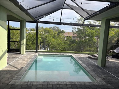 Attention Boaters! This 2021 BUILT, WATERFRONT HOME with DIRECT - photo 3
