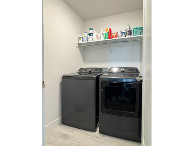 **MOTIVATED SELLERS** Home is VACANT - Easy to Show. This - photo 25