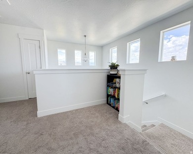 **MOTIVATED SELLERS** Home is VACANT - Easy to Show. This - photo 26