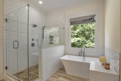 A Rare Estate Offering Luxury Living, Privacy & Timeless - photo 27