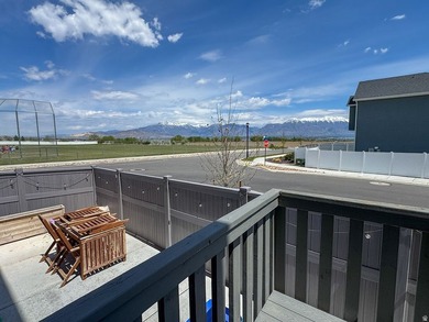 **MOTIVATED SELLERS** Home is VACANT - Easy to Show. This - photo 31
