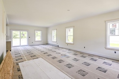 Welcome to this beautifully built new home located in a serene - photo 6