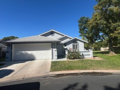 (private lake, pond, creek) Home For Sale in Saint George Utah