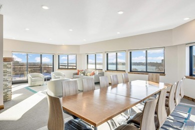 Welcome to your dream condo in the heart of Uptown, Minnesota! - photo 15