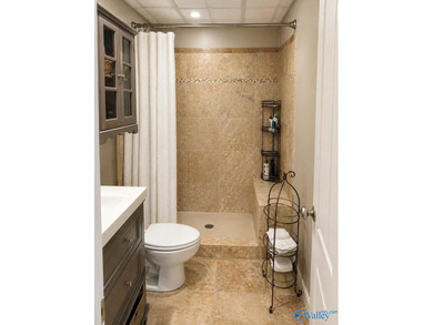 Experience Lake Life on the unique Alabama Belle! This 3rd floor - photo 18