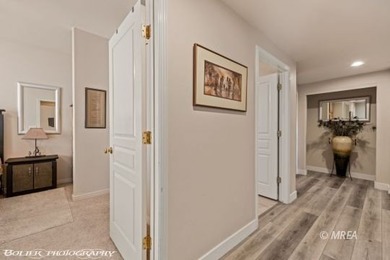 Check out this great condo with an amazing front courtyard - photo 25