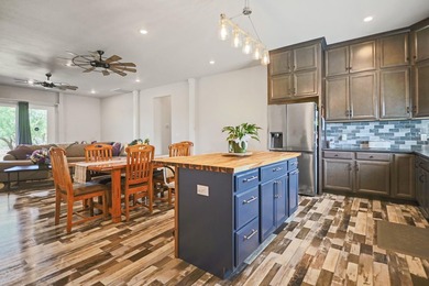 Experience the best of lake living in this expansive 2,430 Sqr - photo 35