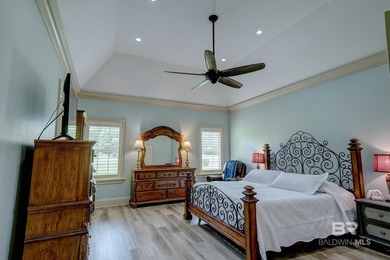 BEAUTIFUL ESTATE HOME IN THE PRESTIGIOUS GLENLAKES GOLF - photo 46
