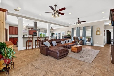 Welcome home to this beautiful 4-bedroom, 2.5-bath with garage - photo 8