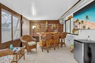 St. Lucie River Townhome/Townhouse Active Under Contract in Port Saint Lucie Florida