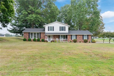 (private lake, pond, creek) Home Sale Pending in Hartville Ohio