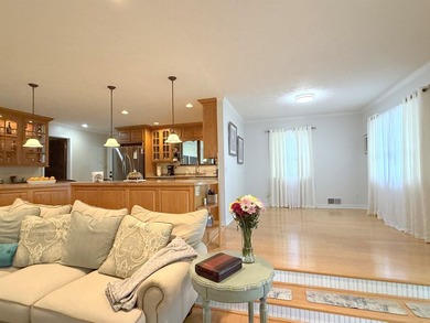 This one level well maintained and furnished Lake Omaha home is - photo 17